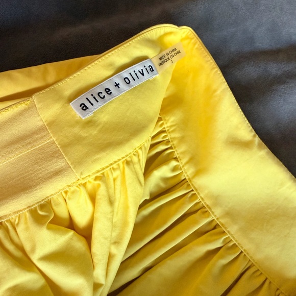 Alice + Olivia Yellow A-Line Skirt with Cutout Accents - Picture 5 of 6